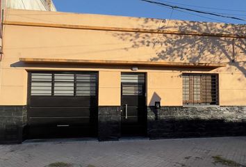 Casa en  Tiro Suizo, Rosario