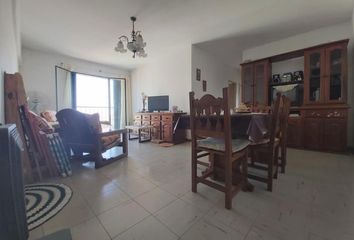 Departamento en  Villa Sarmiento, Partido De Morón