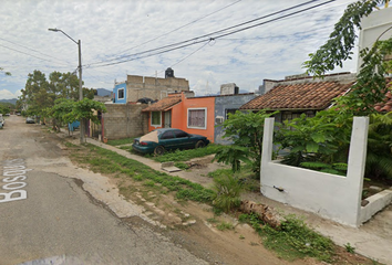 Casa en fraccionamiento en  Calle Bosques 102-158, Fraccionamiento Campo Verde, Puerto Vallarta, Jalisco, 48290, Mex