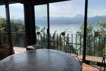 Casa en  Carretera A La Peña 142, La Peña, Valle De Bravo, México, 51200, Mex