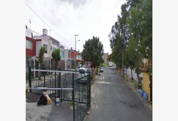 Casa en  Ampliación San Javier, Tlalnepantla De Baz