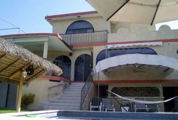 Casa en  Pueblo Tequesquitengo, Jojutla