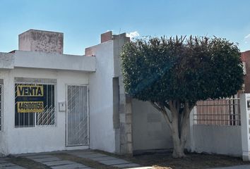 Casa en  Santuarios Del Cerrito, Corregidora, Querétaro