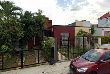 Casa en  Calle 10 Norte, Solidaridad Centro, Solidaridad, Quintana Roo, 77710, Mex