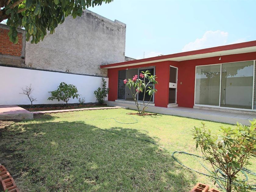 venta Casa en Ricardo Flores Magón, Cuernavaca, Morelos (NEX-147063)-  