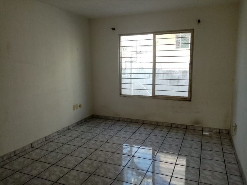 renta Casa en Esperanza, Guadalajara, Guadalajara, Jalisco (EB-EK5216r)-  