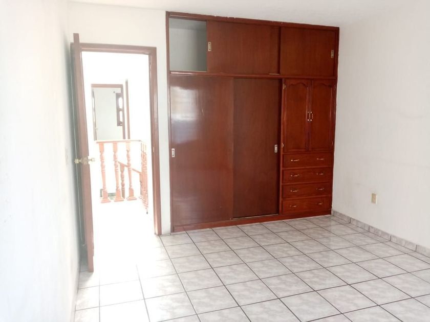 renta Casa en Esperanza, Guadalajara, Guadalajara, Jalisco (EB-EK5216r)-  