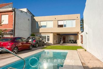 Casa en  Caisamar, Mar Del Plata