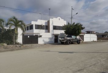 Casa en  Q4vg+3q5, Ballenita, Ecuador