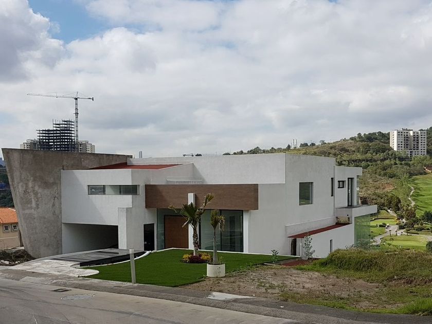 renta Casa en Bosque Real, Huixquilucan (EB-LO8513r)