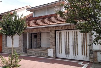 Casa en  Bosque Peralta Ramos, Mar Del Plata