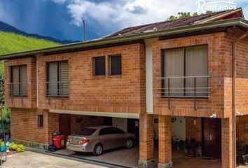 Casa en  Calle 71s 44 04, La Doctora, Sabaneta, Antioquia, Col