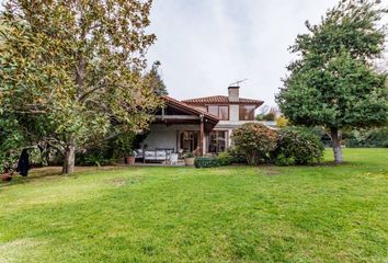 Casa en  Lo Barnechea, Provincia De Santiago