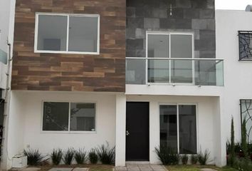 Casa en fraccionamiento en  Francisco Z Mena, Puebla, Mex