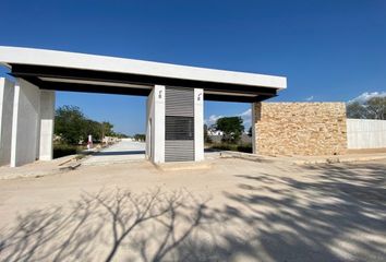 Lote de Terreno en  Pueblo Temozon Norte, Mérida, Yucatán