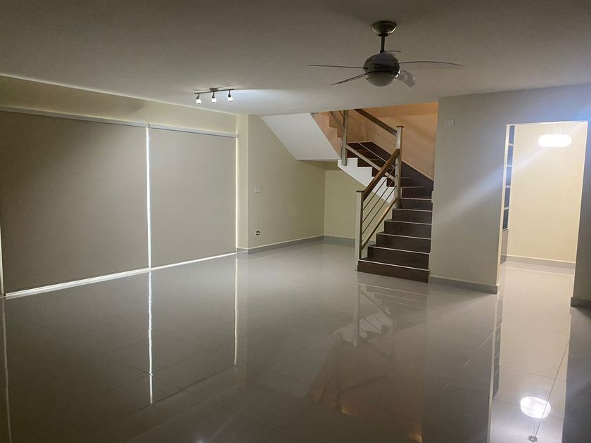 renta Casa en Monterrey Centro, Monterrey (EBMZ9218r) icasas.mx