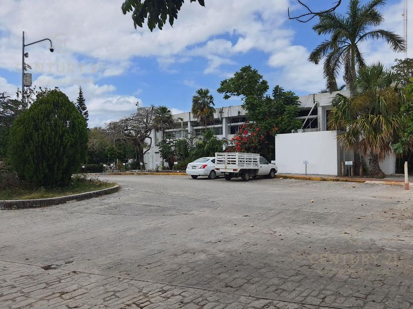 renta Local comercial en Supermanzana 2 Centro, Cancún (2_43_88638187