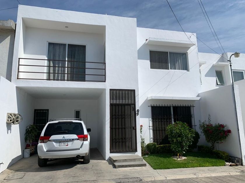 venta Casa en Centro Jiutepec, Jiutepec, Morelos (EB-KQ1812s)