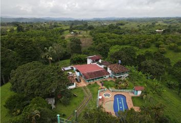 Villa-Quinta en  Quimbaya, Quindío