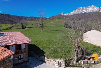 Chalet en  Camaleño, Cantabria