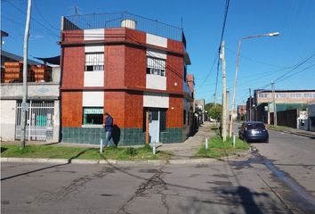 Casa en  Isidro Casanova, La Matanza