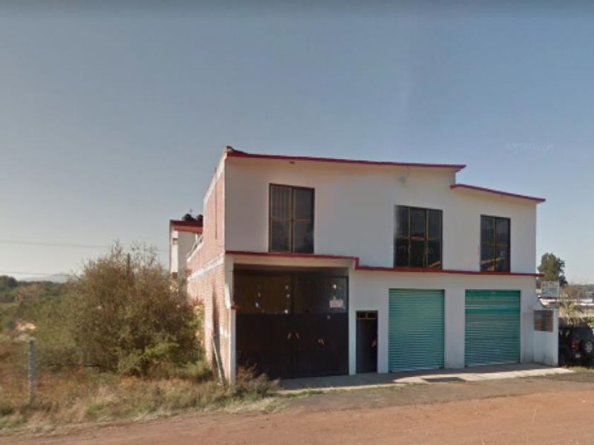 venta Local comercial en Zinapécuaro, Michoacán (MX19-HB5138)