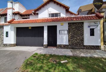 Casa en  Yanuncay, Cuenca