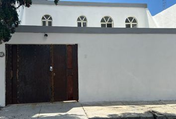 Casa en  Lomas De Guayancareo, Morelia, Michoacán