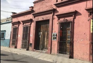 Casa en  1ra Calle De Hermenegildo Galeana 207-213, La Soledad, Oaxaca, 68016, Mex