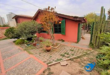 Casa en  Macul, Provincia De Santiago