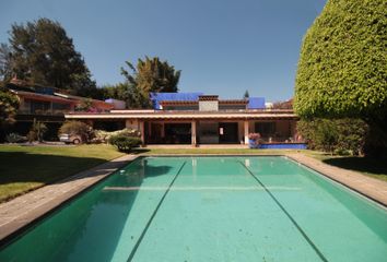 Casa en  Rancho Cortes, Cuernavaca, Morelos, México