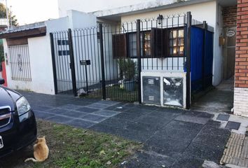 Casa en  Villa Luzuriaga, La Matanza