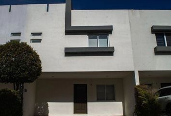 Casa en condominio en  Tortilleria San Juan, Avenida Guadalajara, Fraccionamiento Rinconada Del Valle, Zapopan, Jalisco, 45138, Mex