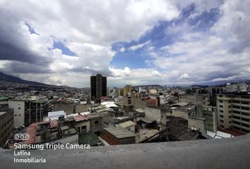 Oficina en  Av. 10 De Agosto 69y, Quito 170103, Ecuador