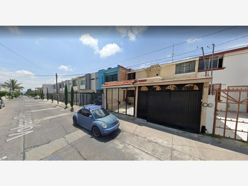 venta Casa en Pueblo Huentitan El Bajo, Guadalajara, Jalisco (MX22-MN5183)-  