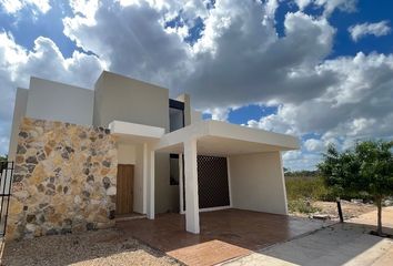 Casa en  Pueblo Cholul, Mérida, Yucatán