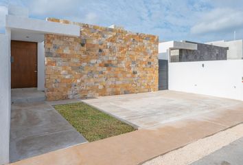 Casa en  Calle 20, Conkal, Yucatán, 97345, Mex