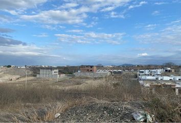 Terreno Comercial en  Tarqui, Manta