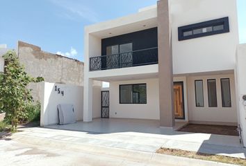 Casa en fraccionamiento en  Calle Sierra Del Ahehuete, Fraccionamiento Sierra Nogal, León, Guanajuato, 37293, Mex