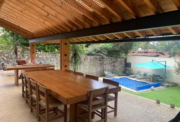 Casa en  Calle Vega De Las Flores 127, Avándaro, Valle De Bravo, México, 51200, Mex