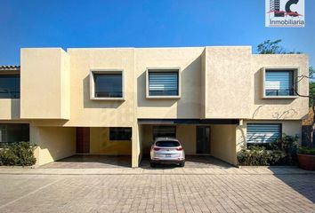 Casa en  Avenida Tlaxcala, Barrio Col Fuerte De Guadalupe, Cuautlancingo, Puebla, 72700, Mex