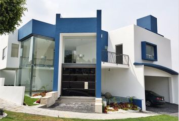 Casa en  La Calera, Puebla