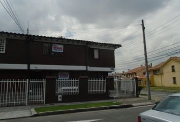 Casa en  Pontevedra, Bogotá