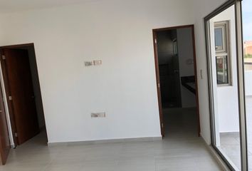 Casa en fraccionamiento en  Calle Santiago Calatrava, Fracc Lomas De La Rioja, Alvarado, Veracruz De Ignacio De La Llave, 95264, Mex