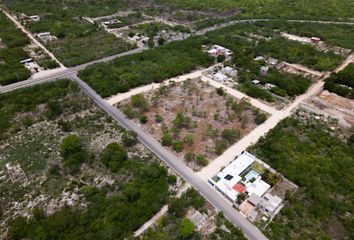 Lote de Terreno en  Avenida 35, San Juan Bautista, Mérida, Yucatán, 97314, Mex