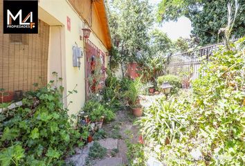 Casa en  La Reina, Provincia De Santiago