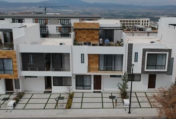 Casa en  Calle Huizache, Zibata, Zona Cactus, El Marqués, Querétaro, 76269, Mex