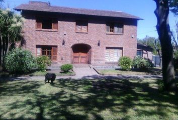 Casa en  Caisamar, Mar Del Plata