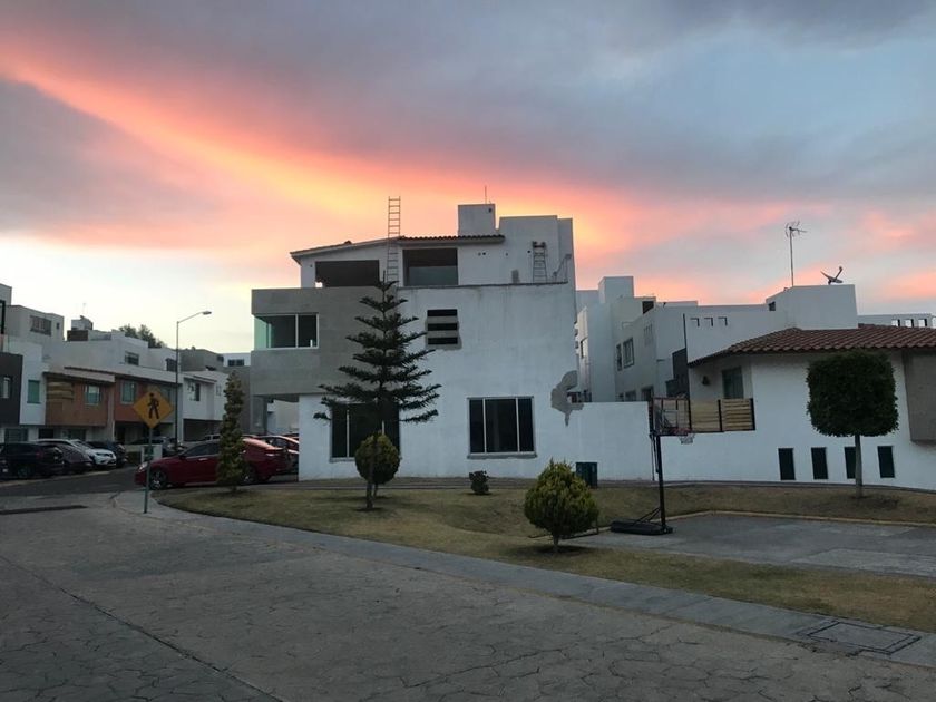 venta Casa en Jardines de San Mateo, Naucalpan de Juárez (EB-HH9612s)-  