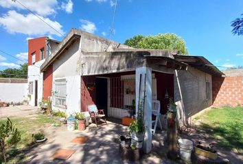 Casa en  Encarnación 601-699, General Rodríguez, B1748, Buenos Aires, Arg